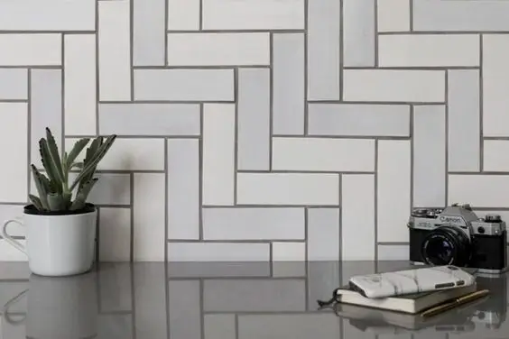 Ceramic subway tiles